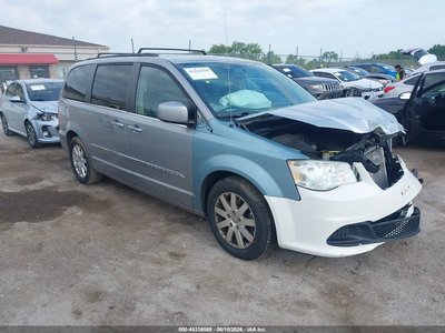 2015 Chrysler Town & Country
