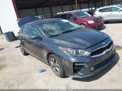 3KPF24AD9LE****** 2020 Kia Forte
