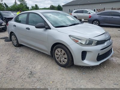 3KPA24AB7JE****** 2018 Kia Rio