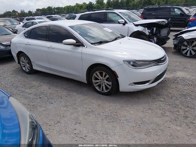 2015 Chrysler 200