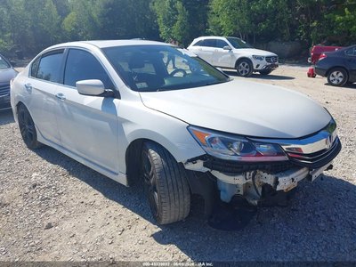1HGCR2F58HA****** 2017 Honda Accord