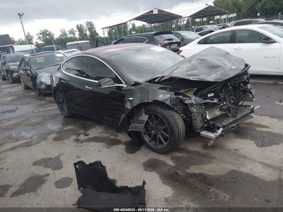 5YJ3E1EA2JF****** 2018 Tesla Model 3