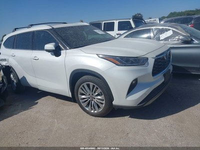 5TDKDRBH7SS****** 2025 Toyota Highlander