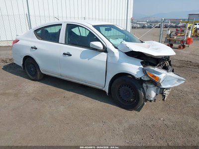 2019 Nissan Versa