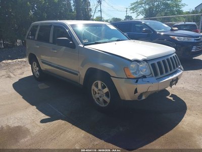 1J8GR48KX8C****** 2008 Jeep Grand Cherokee
