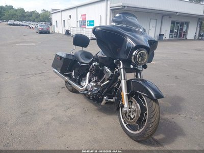2013 Harley-Davidson FLHXS