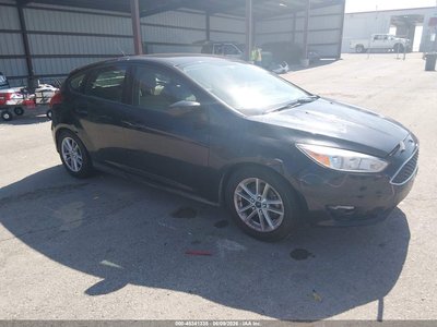 1FADP3K25JL****** 2018 Ford Focus