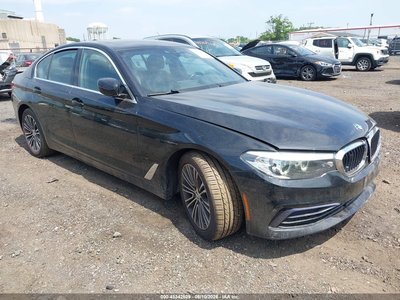 WBAJA5C52KB****** 2019 BMW 530i
