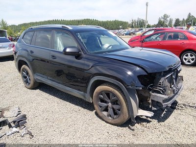 1V2KR2CA9JC****** 2018 Volkswagen Atlas