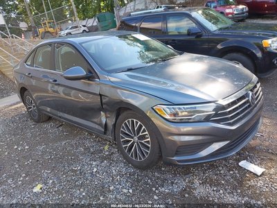 3VWC57BU8MM****** 2021 Volkswagen Jetta