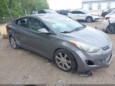 5NPDH4AE4DH****** 2013 Hyundai Elantra