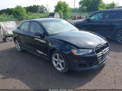WAUACGFF8F1****** 2015 Audi A3