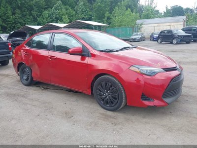 2T1BURHE8JC****** 2018 Toyota Corolla