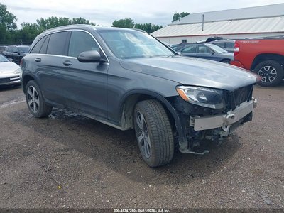 2016 Mercedes-Benz Glc 300
