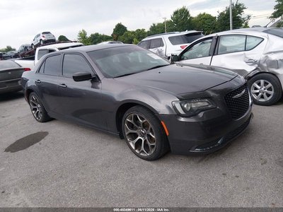 2C3CCAAG2JH****** 2018 Chrysler 300