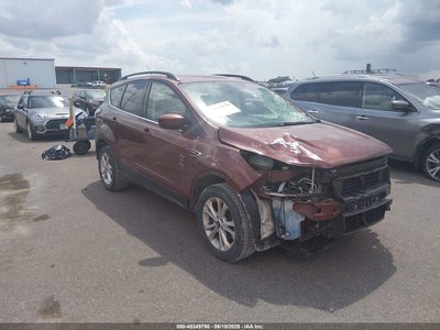 1FMCU9GD2JU****** 2018 Ford Escape