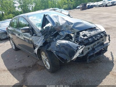 1FADP3F21HL****** 2017 Ford Focus