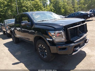 2021 Nissan Titan