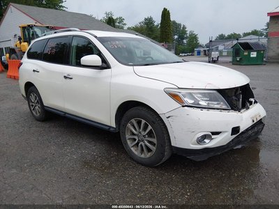 2016 Nissan Pathfinder