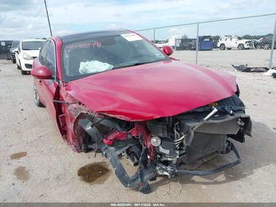ZARFAEBN9J7****** 2018 Alfa Romeo Giulia