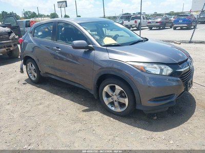 3CZRU6H37JG****** 2018 Honda HR-V