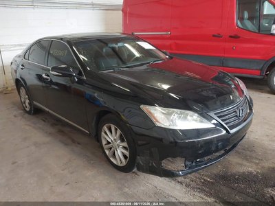 JTHBK1EG2B2****** 2011 Lexus ES 350