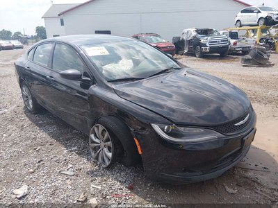 2016 Chrysler 200