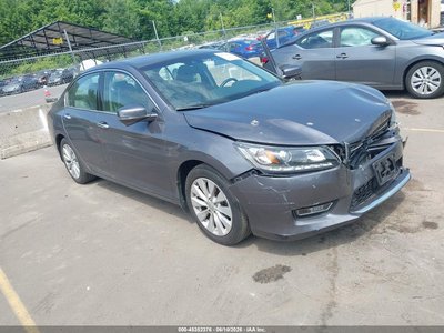 1HGCR3F80DA****** 2013 Honda Accord