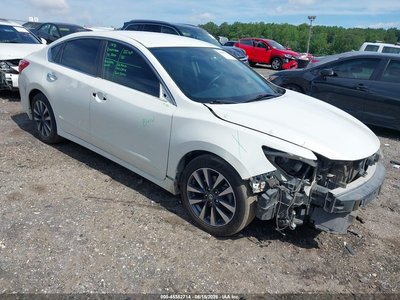 1N4AL3APXHC****** 2017 Nissan Altima