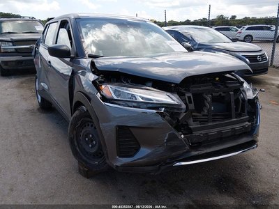 3N1CP5BV5SL****** 2025 Nissan Kicks Play