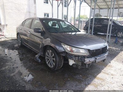 1HGCR2F50FA****** 2015 Honda Accord