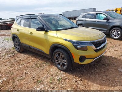 KNDEU2AA2P7****** 2023 Kia Seltos