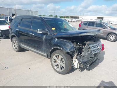 1FM5K8F88JG****** 2018 Ford Explorer