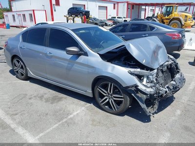 1HGCR2F1XHA****** 2017 Honda Accord