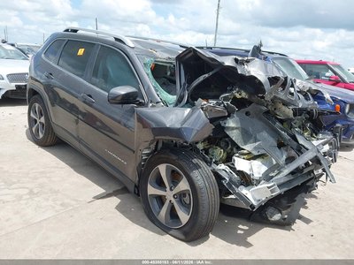 1C4PJLDB5KD****** 2019 Jeep Cherokee