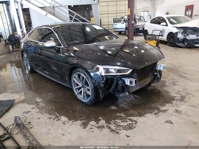 WAUC4CF55JA****** 2018 Audi S5