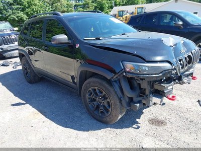 1C4PJMBX3KD****** 2019 Jeep Cherokee