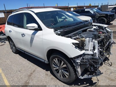 5N1DR2MM5JC****** 2018 Nissan Pathfinder