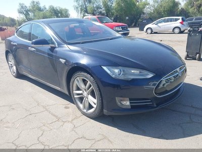 5YJSA1CNXDF****** 2013 Tesla Model S