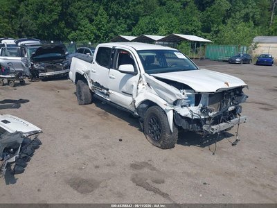5TFAZ5CN9MX****** 2021 Toyota Tacoma