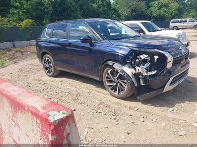 2024 Mitsubishi Outlander