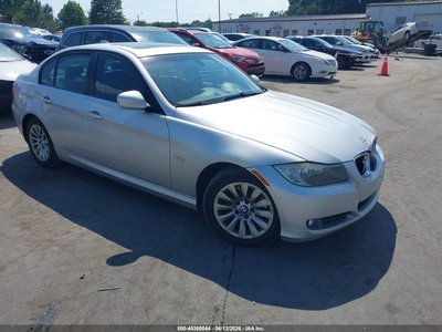 WBAPH77539N****** 2009 BMW 3 Series