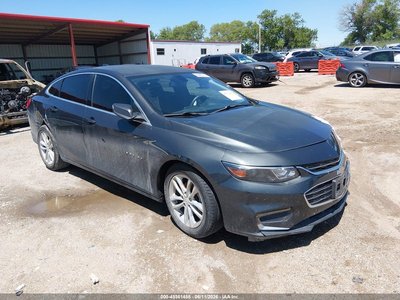 1G1ZE5ST8HF****** 2017 Chevrolet Malibu