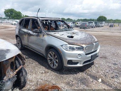 5UXKR2C58J0****** 2018 BMW X5