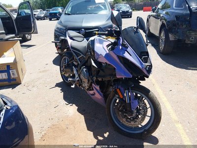 JS1EM13B7R7****** 2024 Suzuki GSX-8R