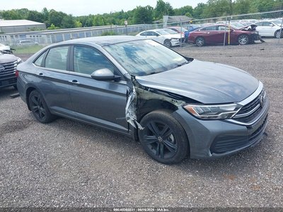 3VW7M7BU0RM****** 2024 Volkswagen Jetta