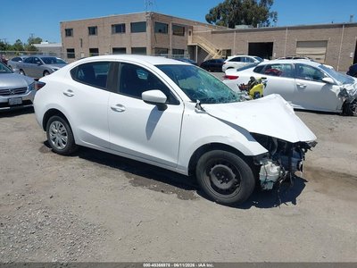 3MYDLBYV7KY****** 2019 Toyota Yaris