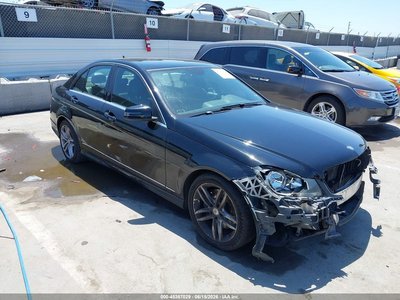 WDDGF8AB9EG****** 2014 Mercedes-Benz C-Class