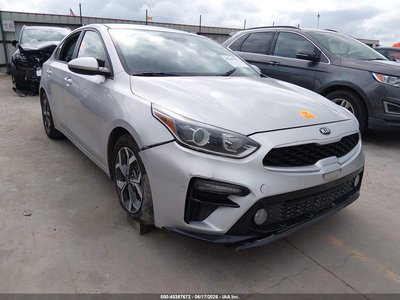 3KPF24AD7LE****** 2020 Kia Forte