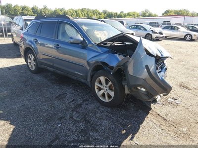4S4BRBHC4D3****** 2013 Subaru Outback